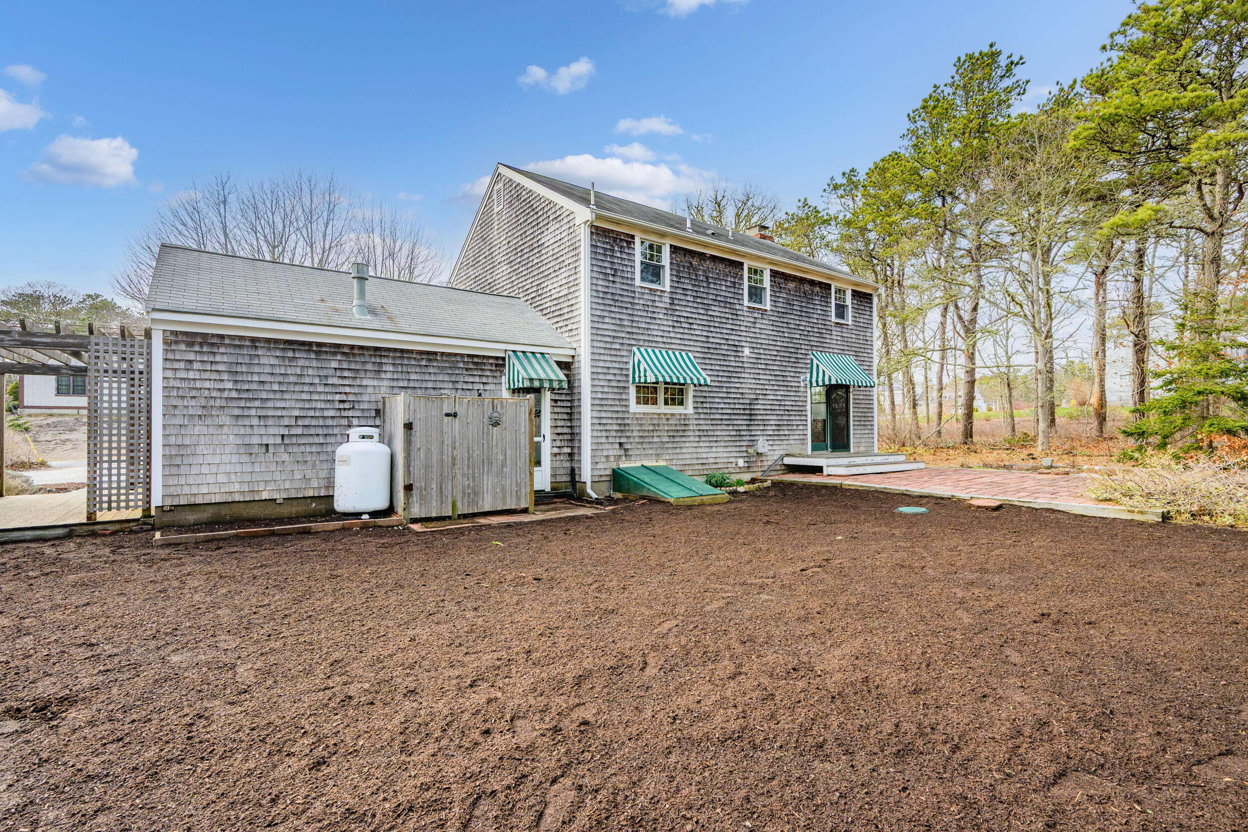 25 Robert Road Harwich MA 02645