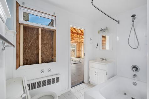 18 Cross Street Dennis MA 02639