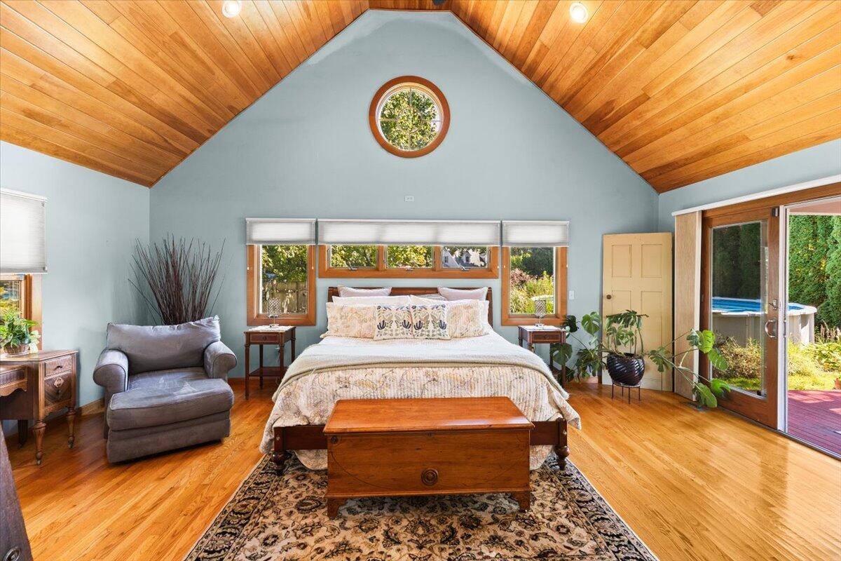 27 Emerald Lane Falmouth MA 02536