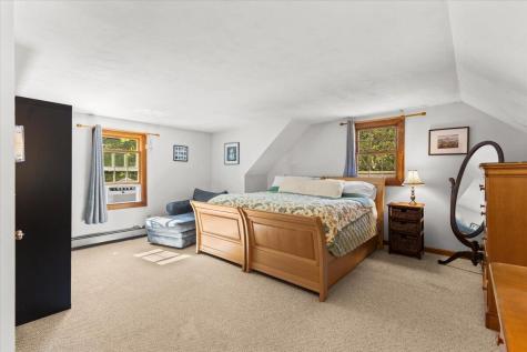 27 Emerald Lane Falmouth MA 02536