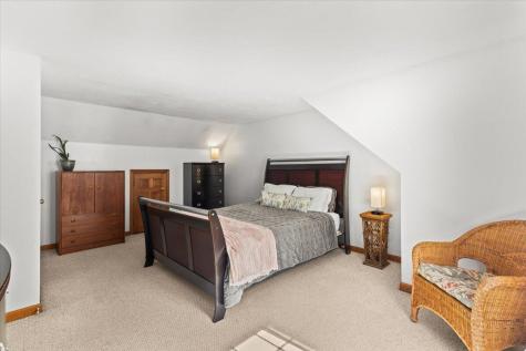 27 Emerald Lane Falmouth MA 02536