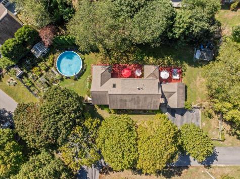 27 Emerald Lane Falmouth MA 02536