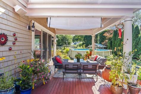 27 Emerald Lane Falmouth MA 02536