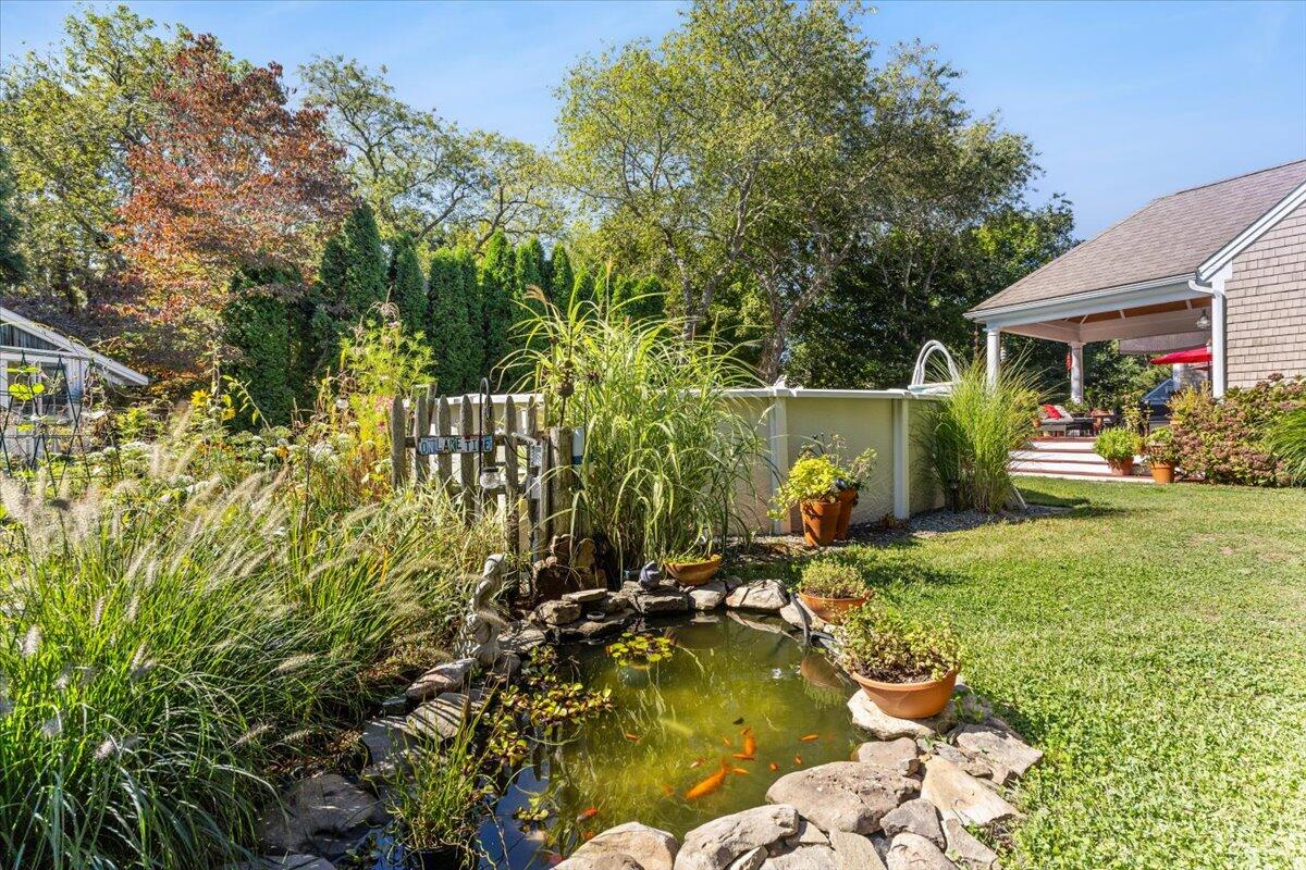 27 Emerald Lane Falmouth MA 02536