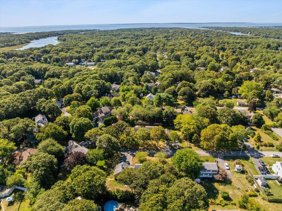 27 Emerald Lane Falmouth MA 02536
