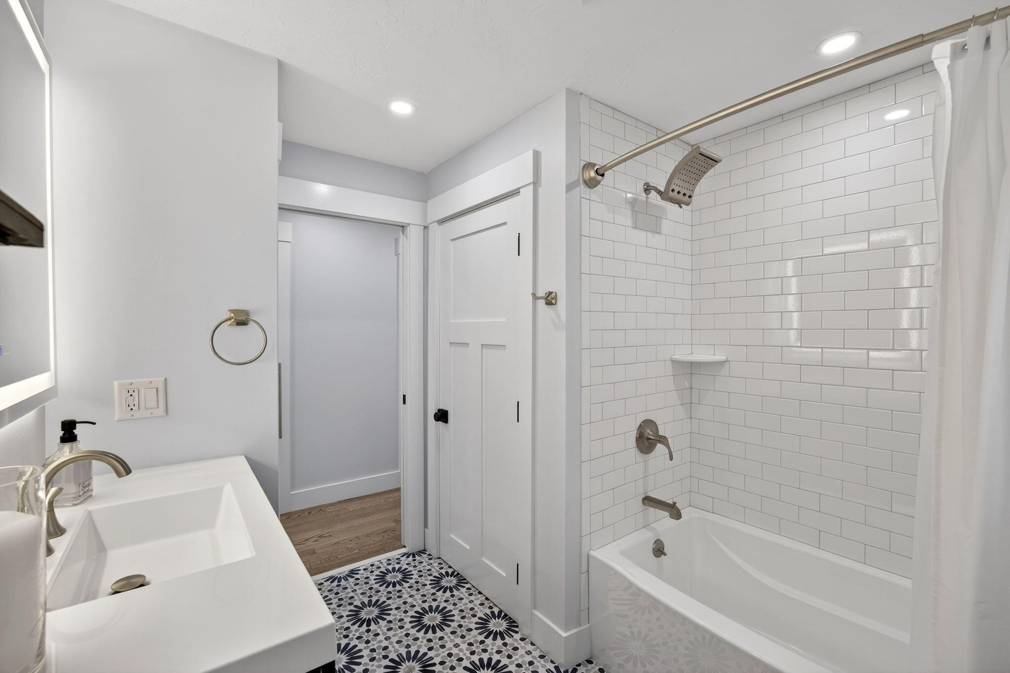 73 Braeburn Court Falmouth MA 02536