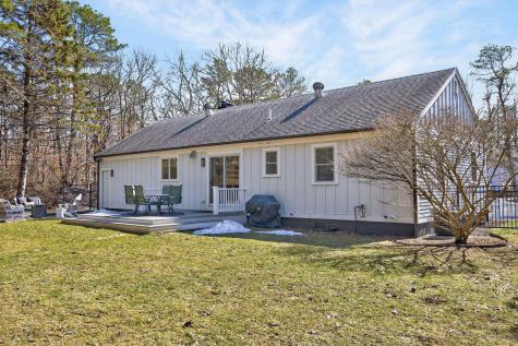73 Braeburn Court Falmouth MA 02536