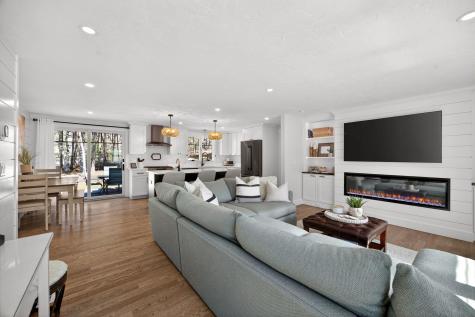 73 Braeburn Court Falmouth MA 02536