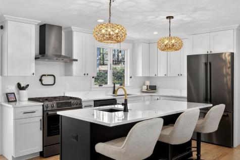 73 Braeburn Court Falmouth MA 02536