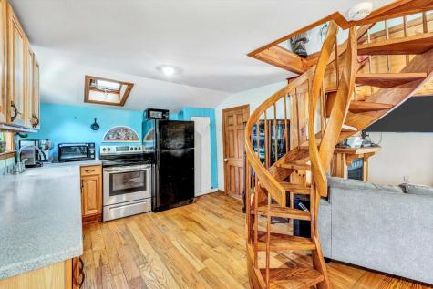 17 Crescent Place Wareham MA 02558