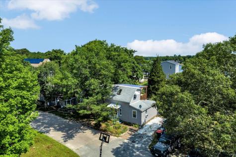 17 Crescent Place Wareham MA 02558