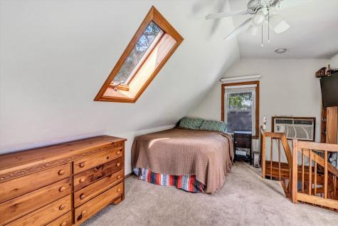 17 Crescent Place Wareham MA 02558