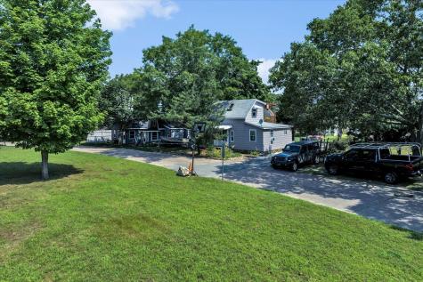 17 Crescent Place Wareham MA 02558