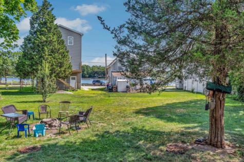 17 Crescent Place Wareham MA 02558