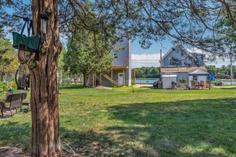 17 Crescent Place Wareham MA 02558