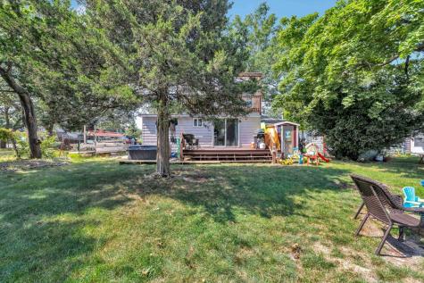 17 Crescent Place Wareham MA 02558