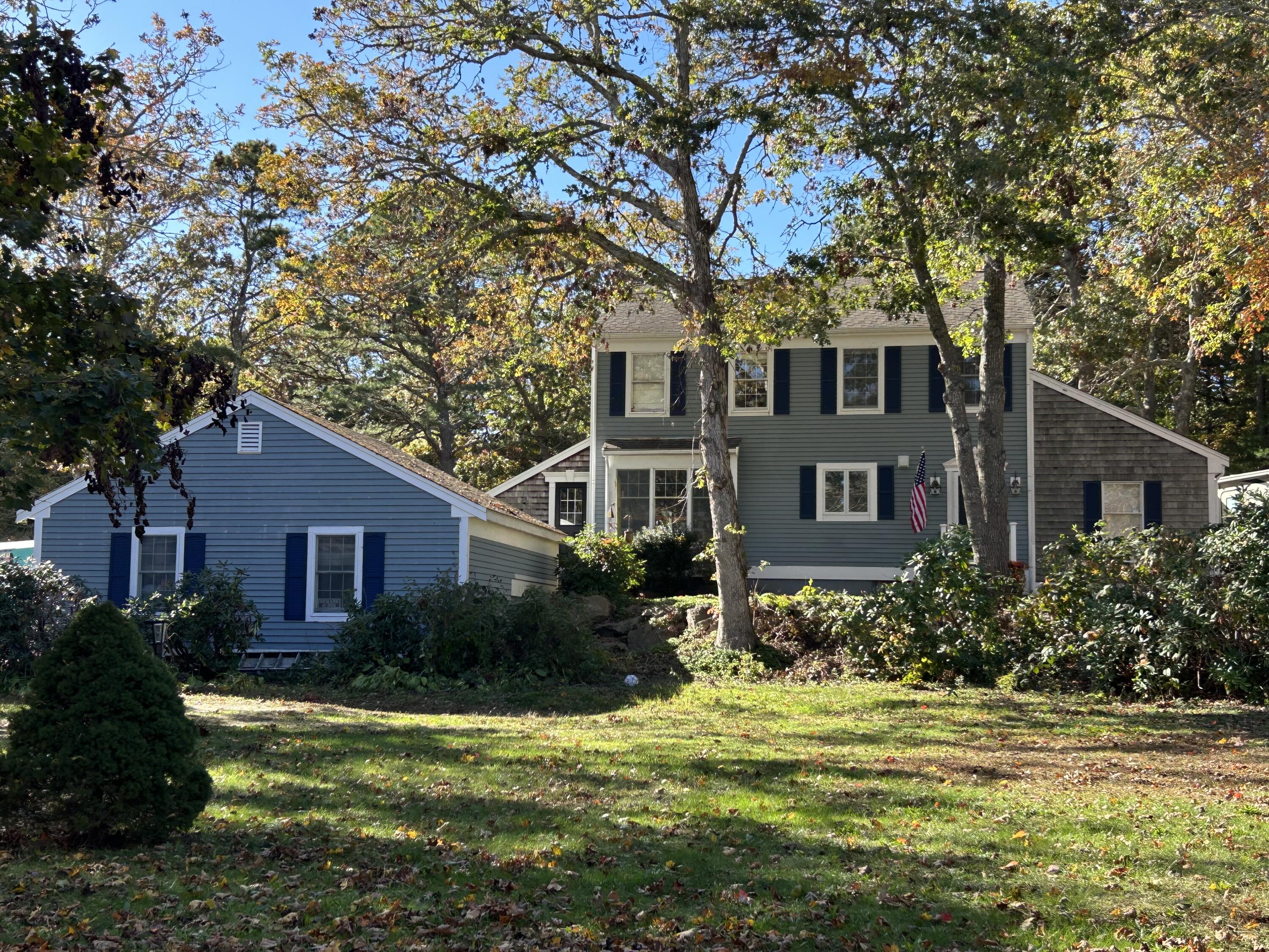 8 W Crossfield Road Forestdale MA 02644