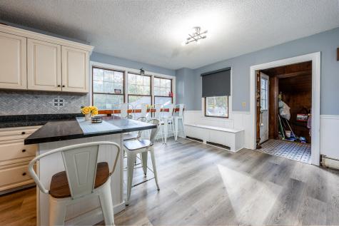 8 W Crossfield Road Sandwich MA 02644