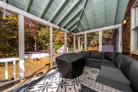 8 W Crossfield Road Sandwich MA 02644