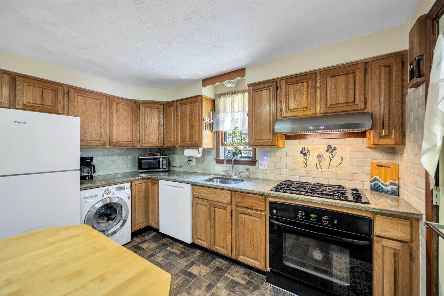 22 Whimbrel Drive Cataumet MA 02534
