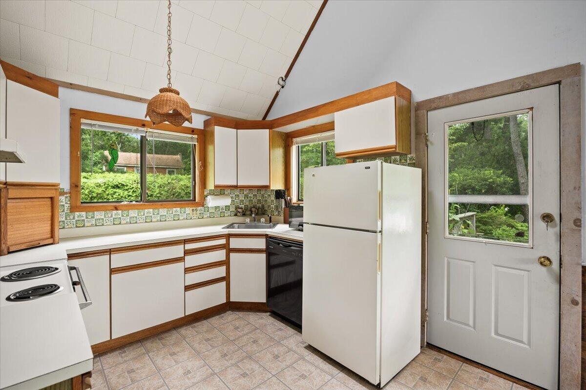 7 Cranberry Road Plymouth MA 02360
