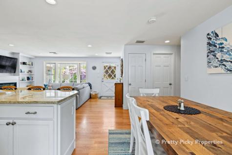 32 Bishops Terrace Chatham MA 02633