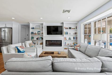 32 Bishops Terrace Chatham MA 02633