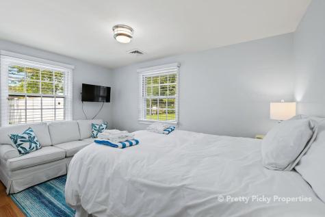 32 Bishops Terrace Chatham MA 02633