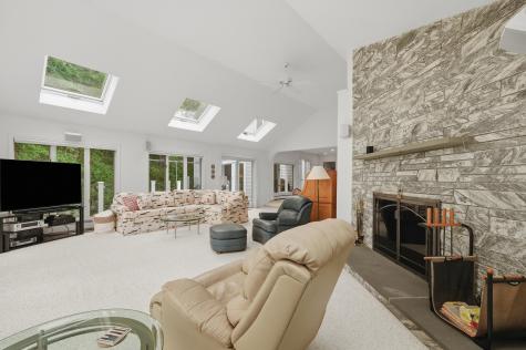 34 Shirley Point Road Centerville MA 02632