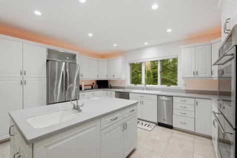 34 Shirley Point Road Centerville MA 02632