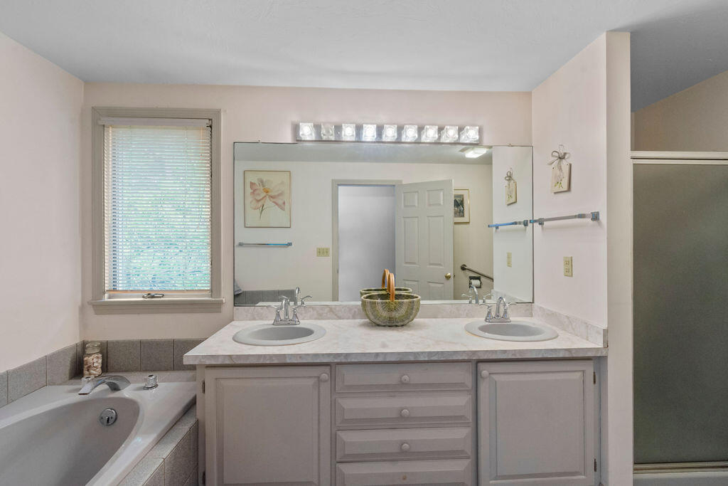 24 Indigo Lane Barnstable MA 02655