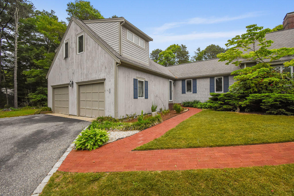 24 Indigo Lane Barnstable MA 02655
