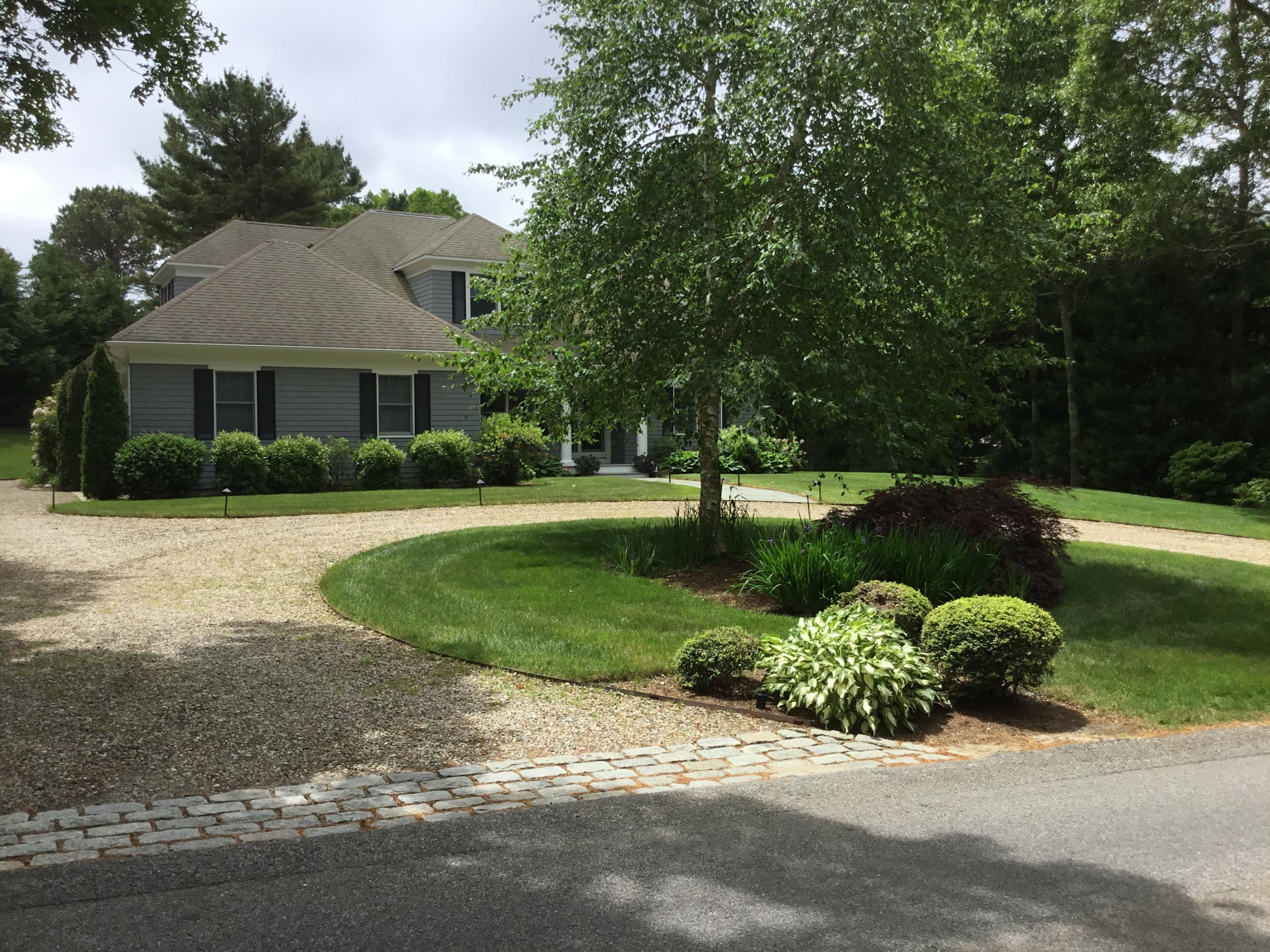 23 Walton Heath Way Mashpee MA 02649