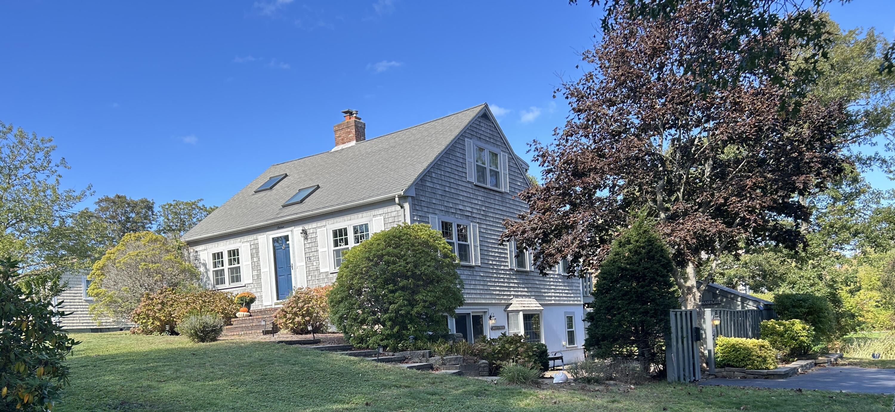 16 Yacht Avenue Yarmouth MA 02673