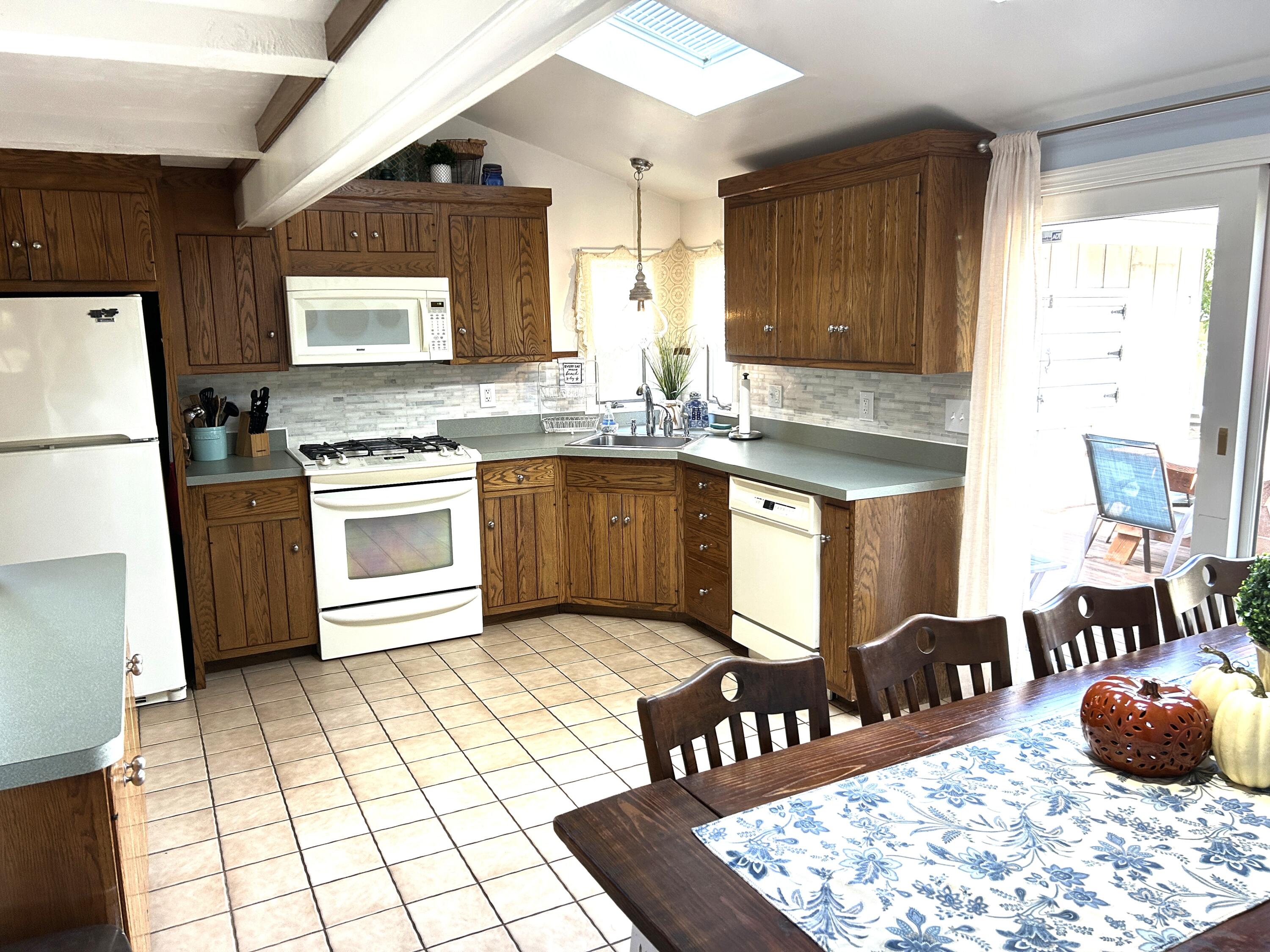 16 Yacht Avenue Yarmouth MA 02673