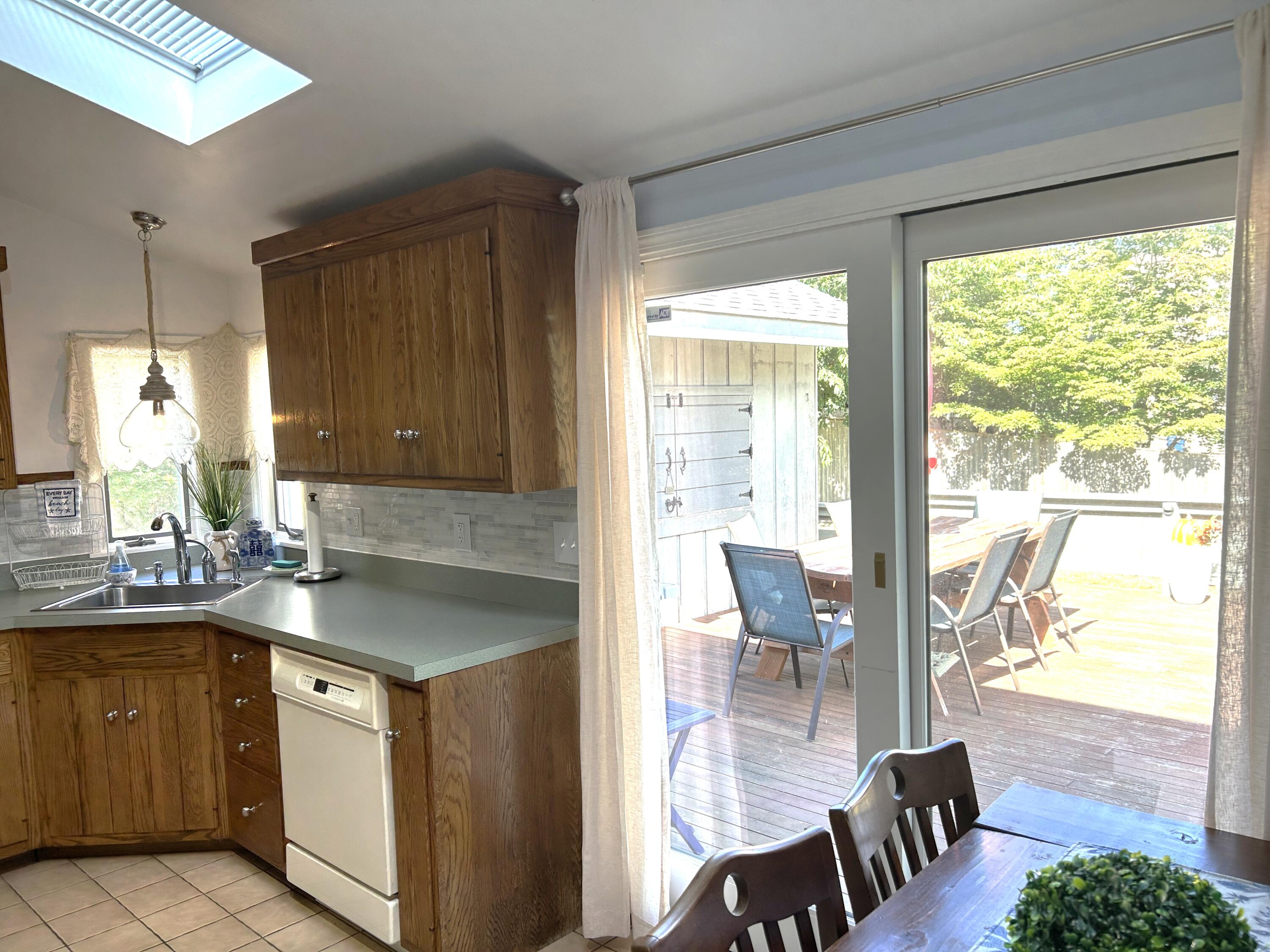 16 Yacht Avenue Yarmouth MA 02673