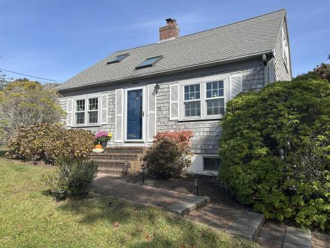 16 Yacht Avenue Yarmouth MA 02673