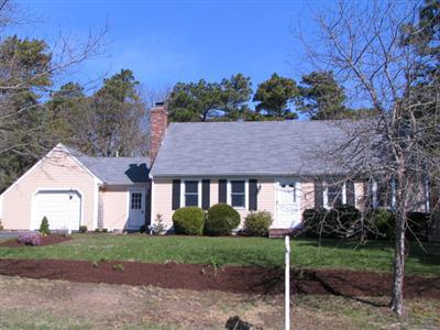 25 Huckleberry Pth Harwich MA 02645