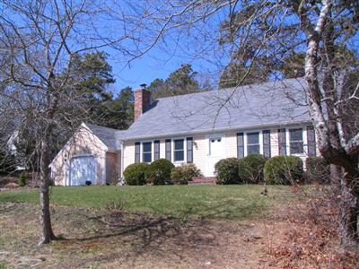 25 Huckleberry Pth Harwich MA 02645