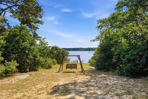 455 Kingsbury Beach Road Eastham MA 02642