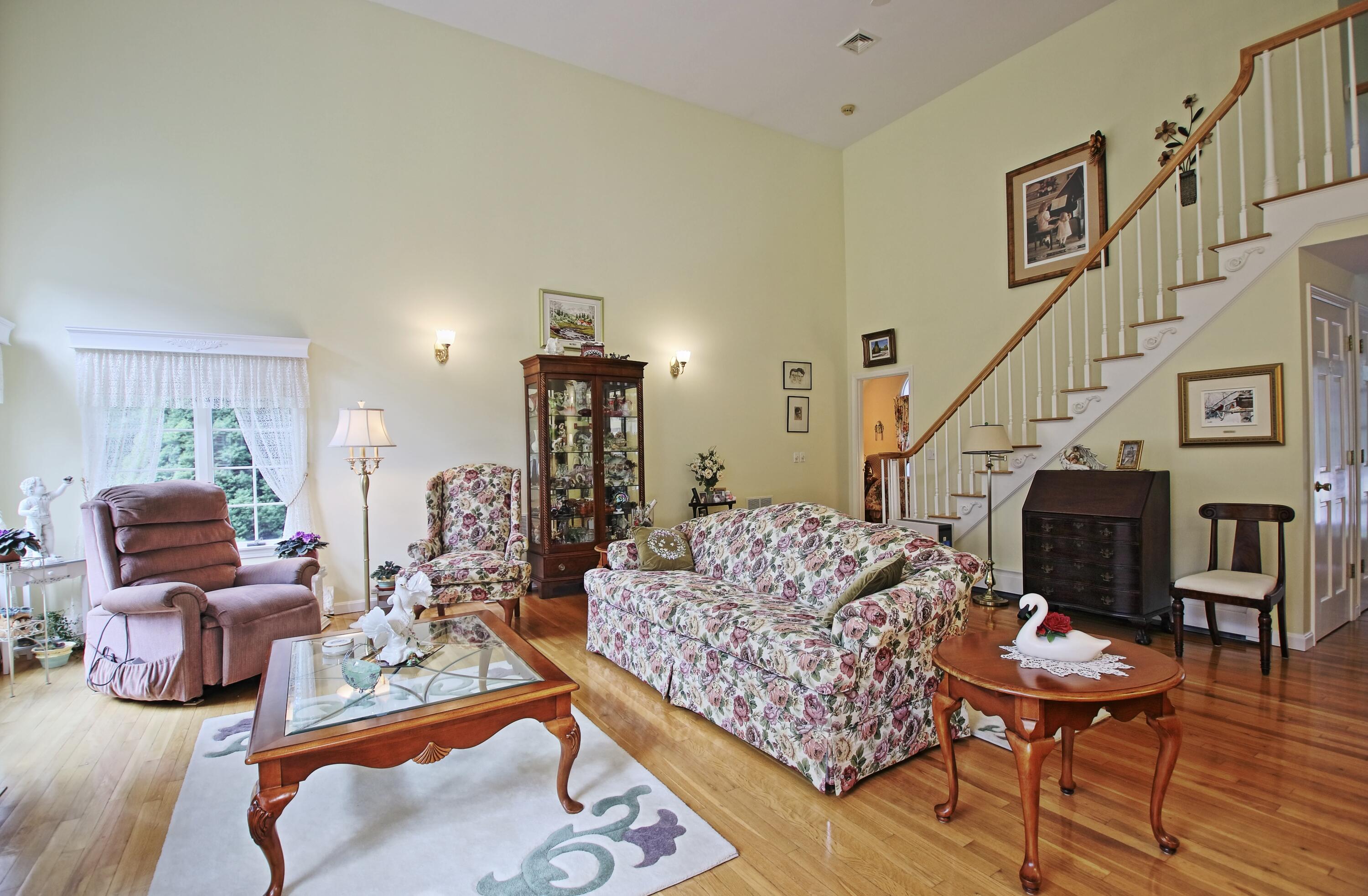 81 Pond Street Brewster MA 02631