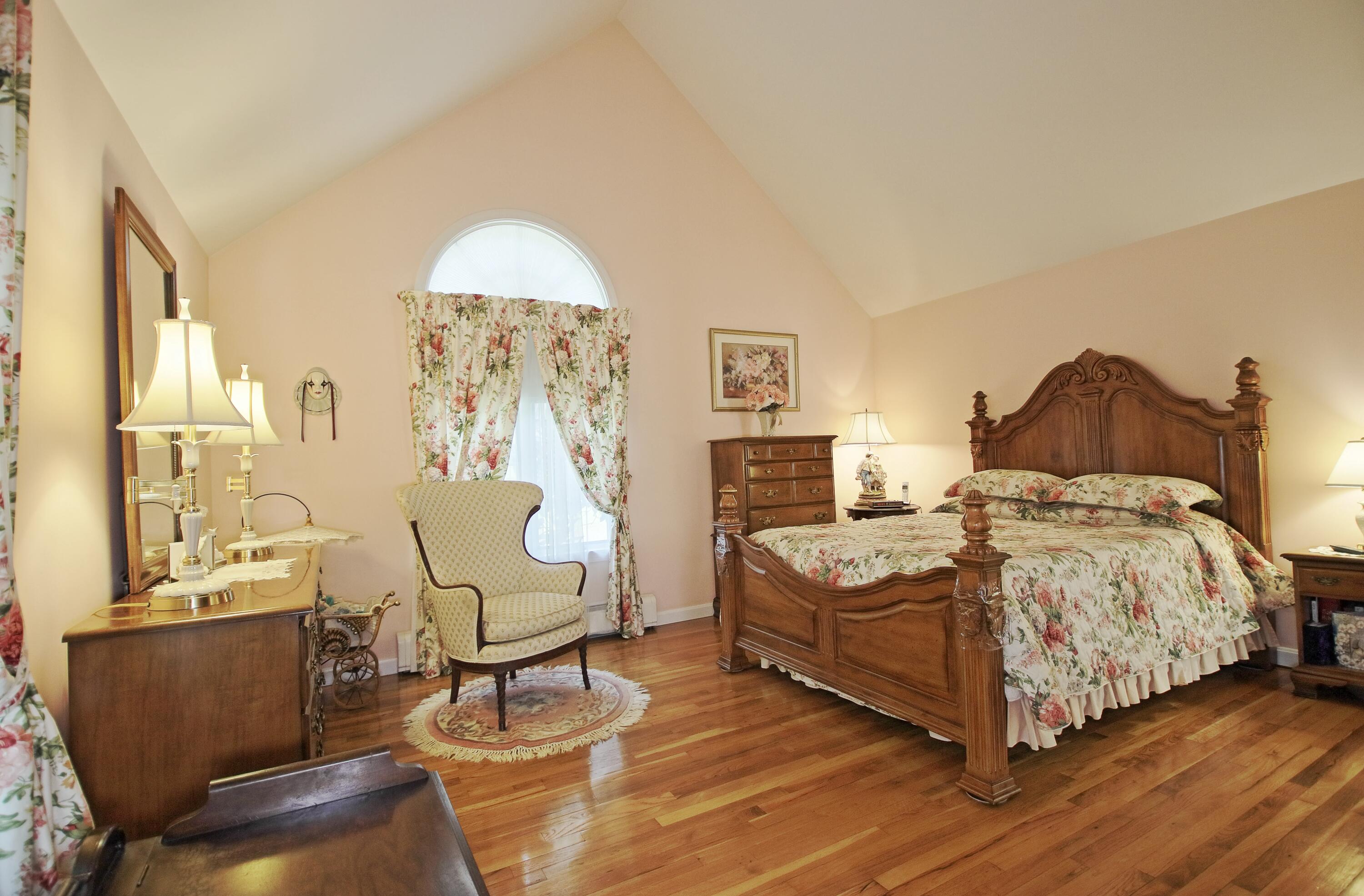 81 Pond Street Brewster MA 02631