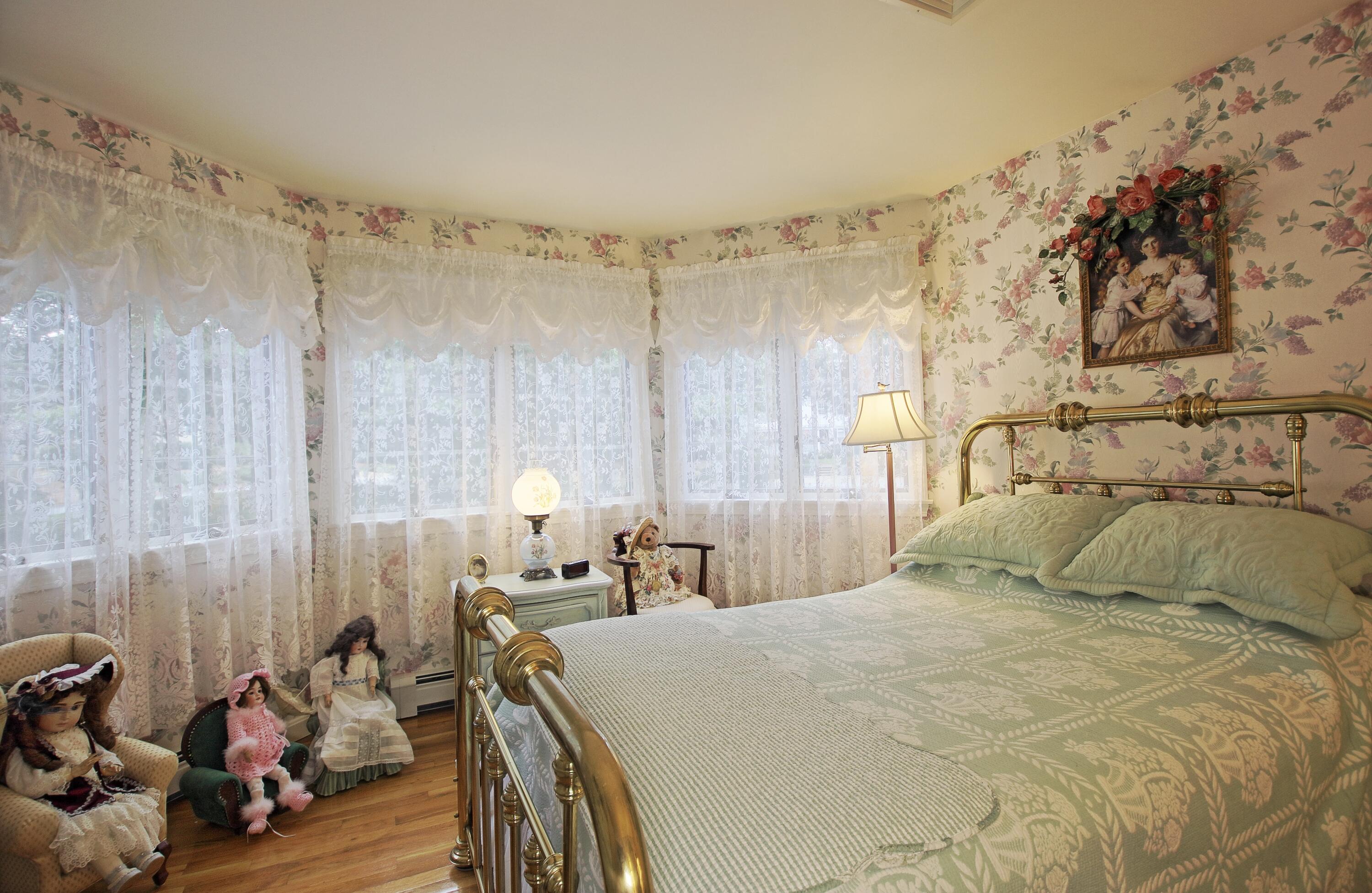 81 Pond Street Brewster MA 02631