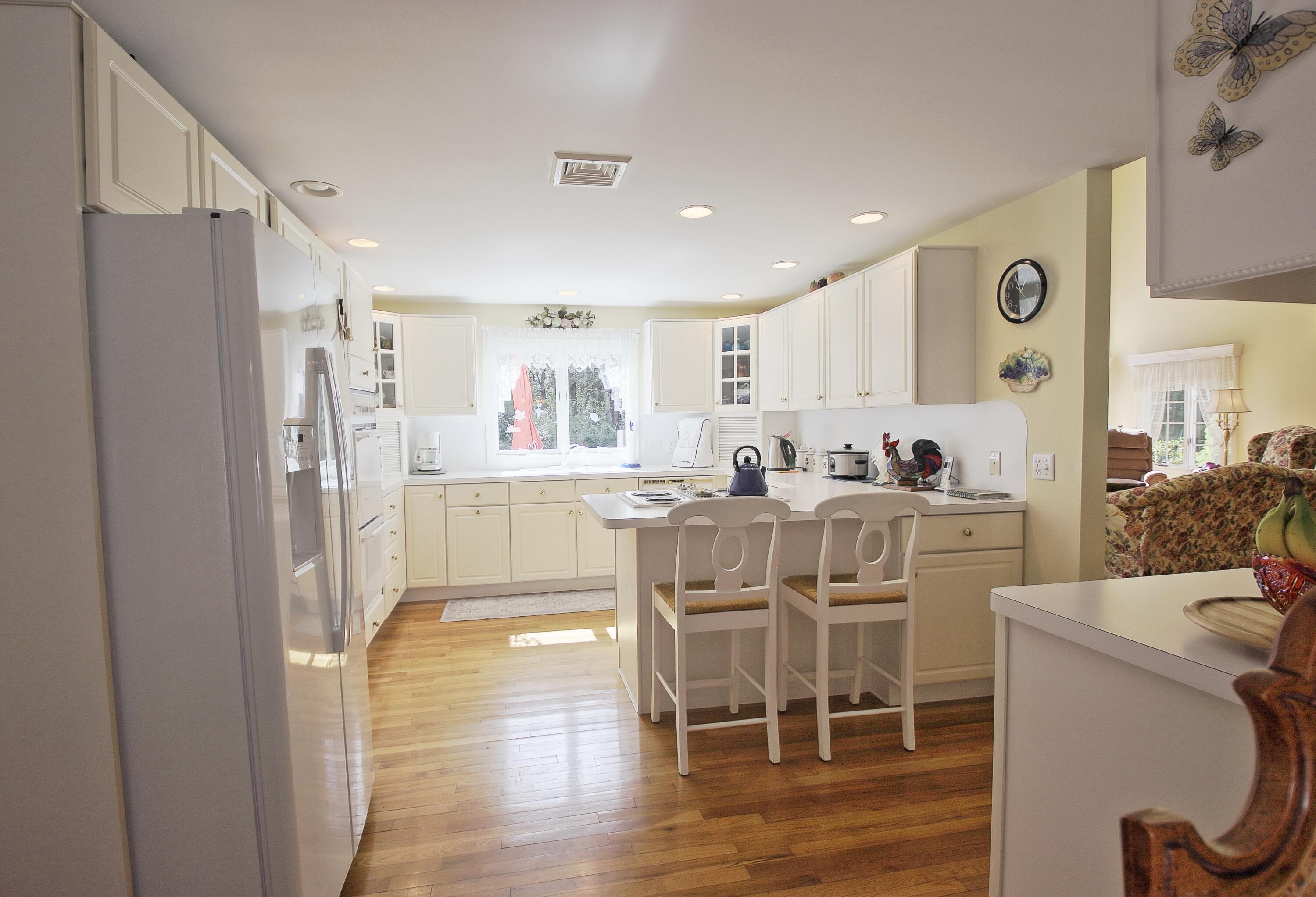 81 Pond Street Brewster MA 02631