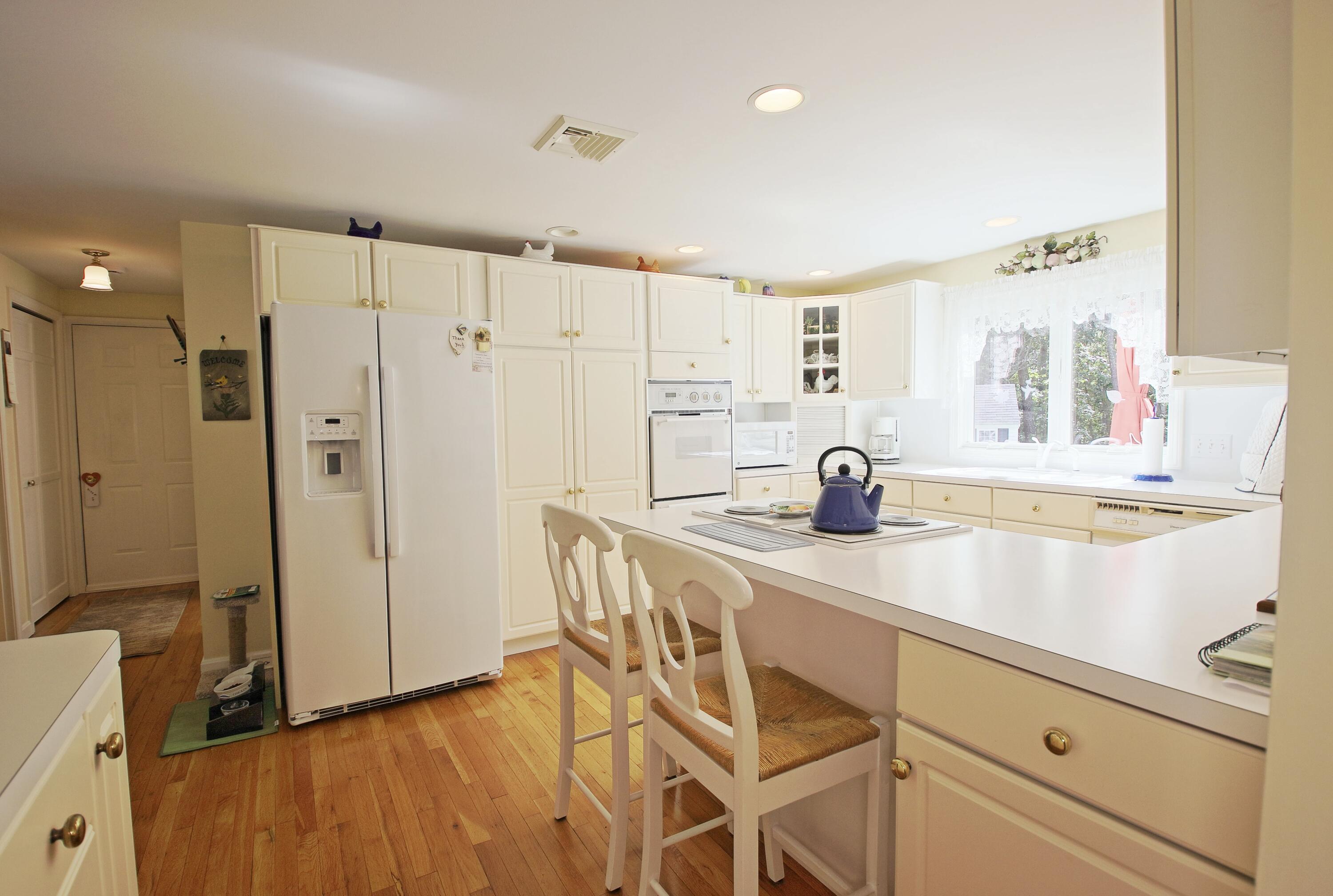 81 Pond Street Brewster MA 02631