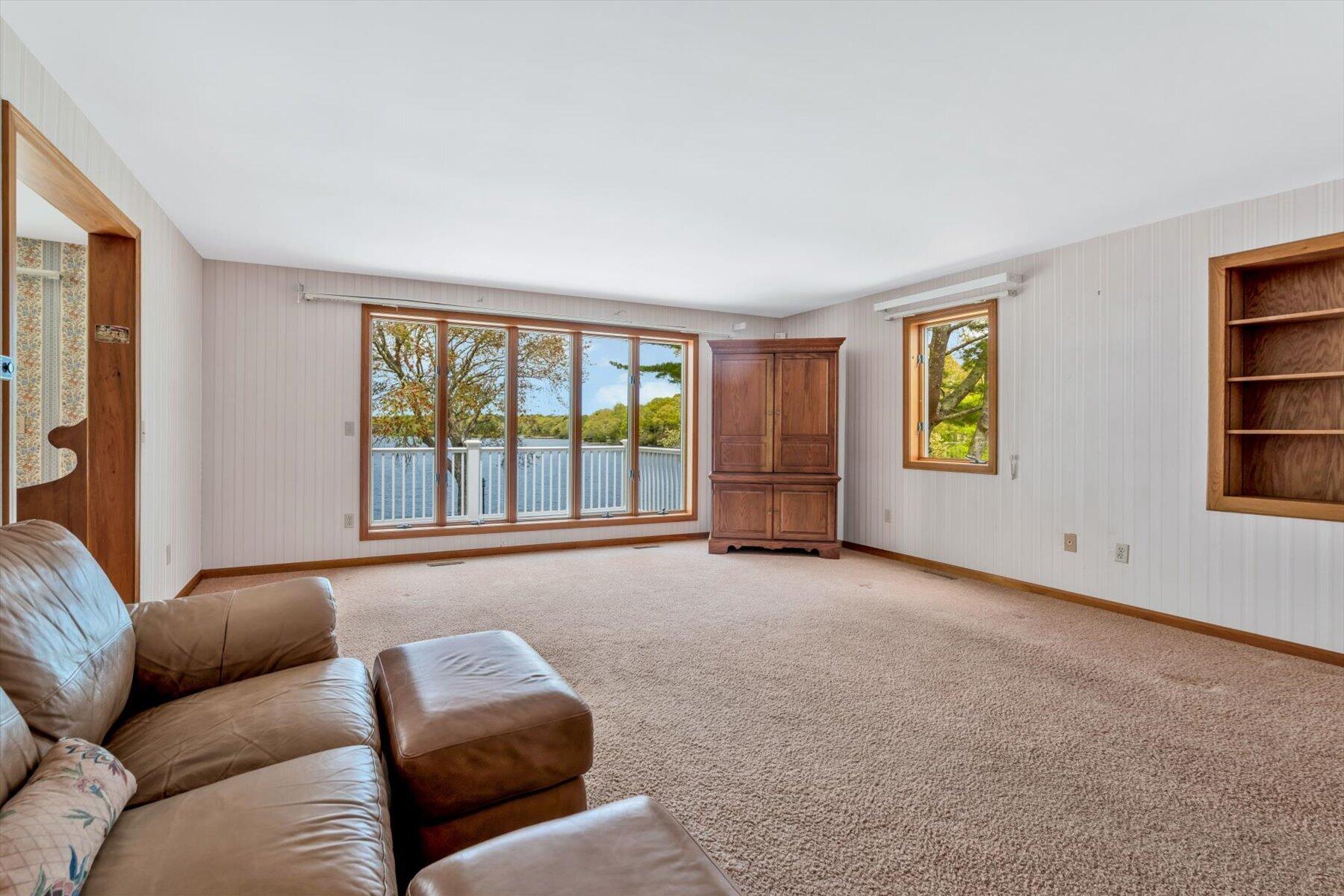 9 Eagle Hill Drive Plymouth MA 02360