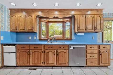 9 Eagle Hill Drive Plymouth MA 02360