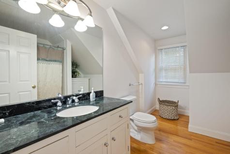 602 Putnam Avenue Barnstable MA 02635