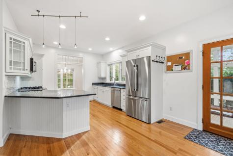 602 Putnam Avenue Barnstable MA 02635