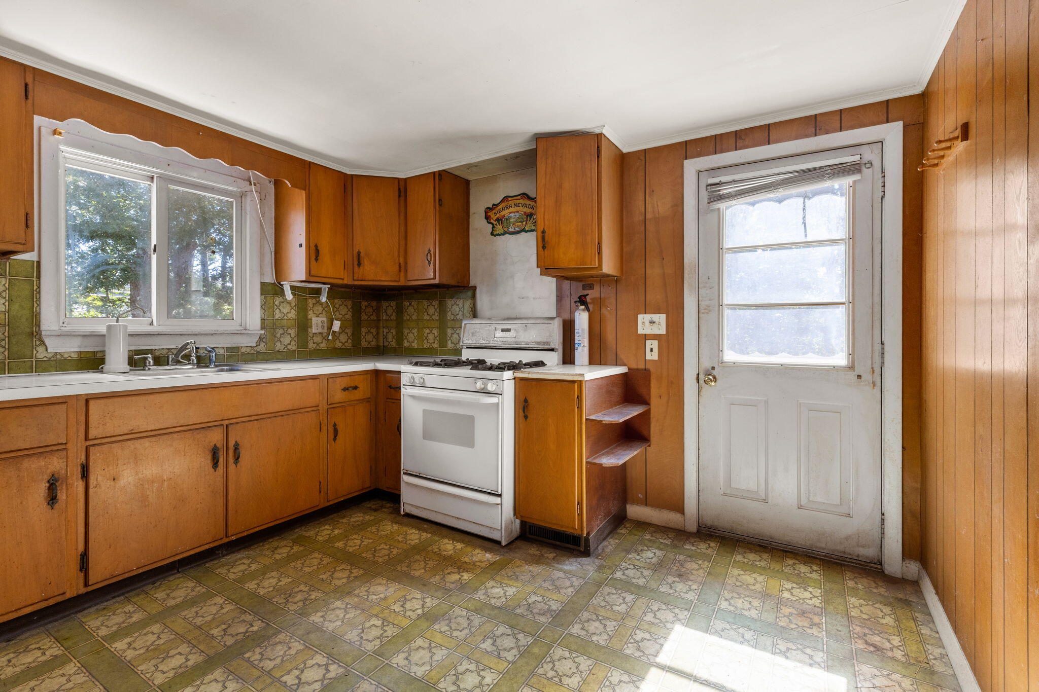 4 S Highland Way North Truro MA 02652